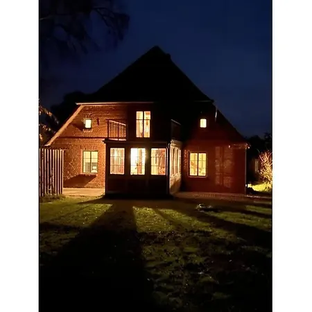 Historic 1840 Apartamento Ummanz